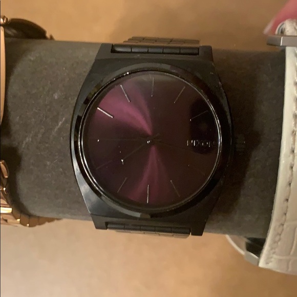 Nixon watches - Picture 3 of 6